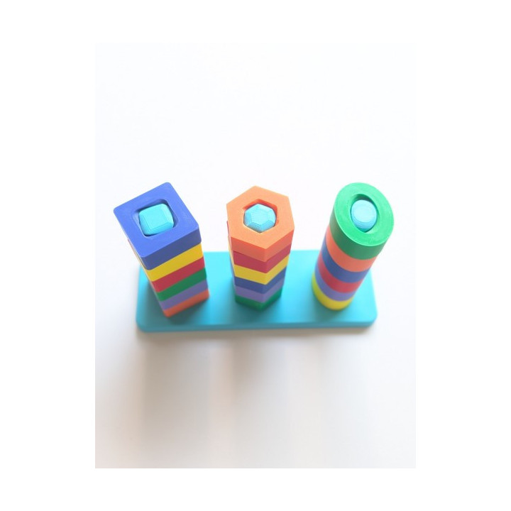 Torre de Encaixe – Formas Geométricas