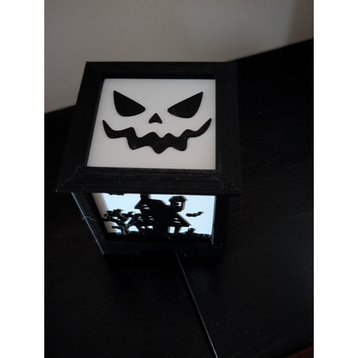 Lanterna de Halloween