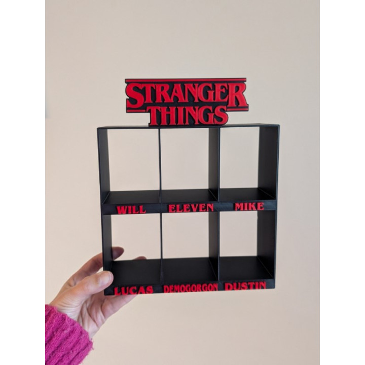 Expositor STRANGER THINGS
